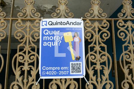 Casa à venda com 125m², 3 quartos e 2 vagas Casa à venda com 125m², 3 quartos e 2 vagasFachada