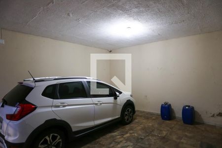 Casa à venda com 250m², 3 quartos e 2 vagas Casa à venda com 250m², 3 quartos e 2 vagasGaragem