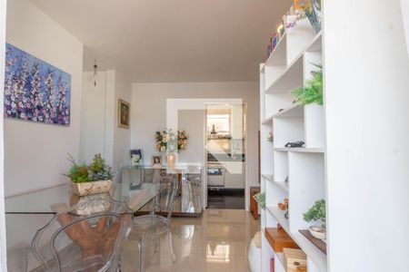 Sala de apartamento à venda com 3 quartos, 80m² em Barroca, Belo Horizonte