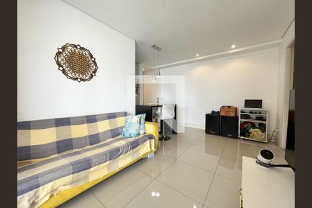 Sala de apartamento para alugar com 1 quarto, 53m² em Vila Guarani, São Paulo