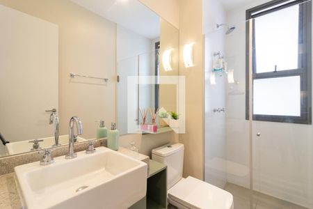 Banheiro de apartamento para alugar com 1 quarto, 37m² em Indianópolis, São Paulo