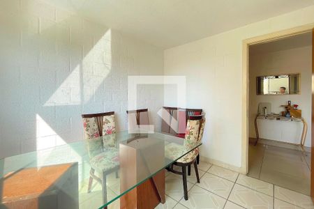 Quarto 2 de apartamento para alugar com 2 quartos, 70m² em Rubem Berta, Porto Alegre