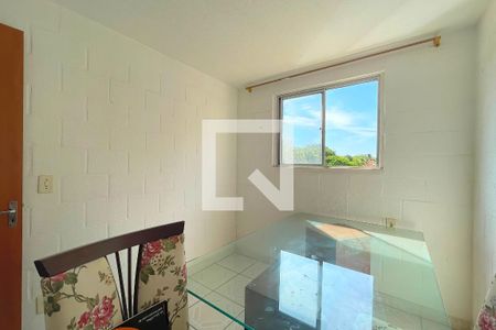 Quarto 2 de apartamento para alugar com 2 quartos, 70m² em Rubem Berta, Porto Alegre