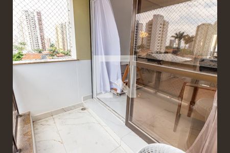 Varanda de apartamento para alugar com 3 quartos, 166m² em Jardim Anália Franco, São Paulo