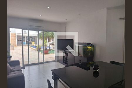 Casa à venda com 6 quartos, 320m² em Belenzinho, São Paulo