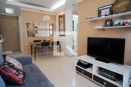 Sala  de apartamento para alugar com 3 quartos, 58m² em Vila Araguaia, São Paulo