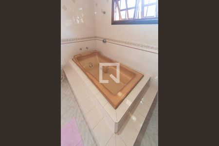 Casa à venda com 336m², 3 quartos e 4 vagasSuíte