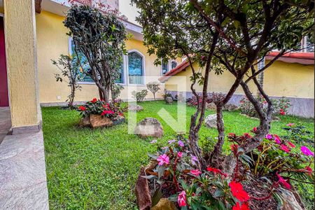 Casa à venda com 336m², 3 quartos e 4 vagasJardim