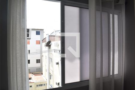 Janela da Sala de apartamento para alugar com 2 quartos, 42m² em Campo Grande, Rio de Janeiro