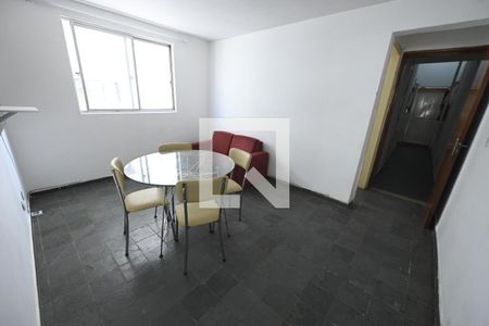 Sala  de apartamento para alugar com 1 quarto, 39m² em Serrinha, Goiânia