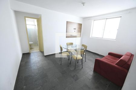 Sala  de apartamento para alugar com 1 quarto, 39m² em Serrinha, Goiânia
