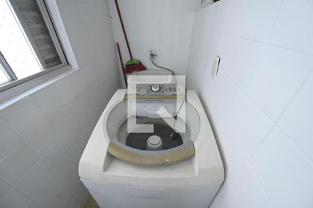 Apartamento para alugar com 39m², 1 quarto e sem vaga Área de Serviço 