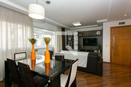 Apartamento à venda com 108m², 3 quartos e 2 vagasSala