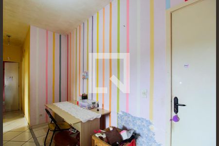 Sala de apartamento para alugar com 2 quartos, 49m² em Jardim Petrópolis, Cotia