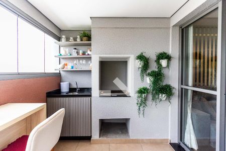 Apartamento para alugar com 69m², 2 quartos e 2 vagasVaranda