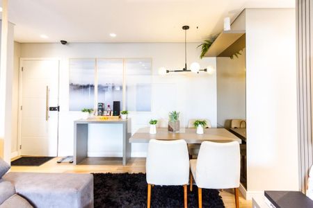 Apartamento para alugar com 69m², 2 quartos e 2 vagasSala