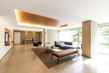 Apartamento para alugar com 69m², 2 quartos e 2 vagasSaguão do prédio