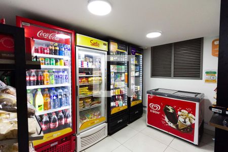 Apartamento para alugar com 69m², 2 quartos e 2 vagasMinimercado