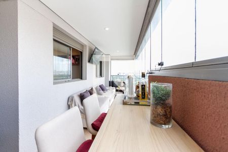 Apartamento para alugar com 69m², 2 quartos e 2 vagasVaranda