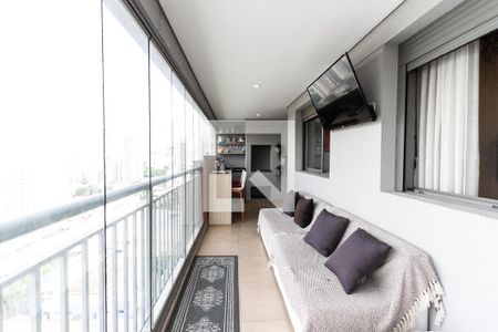 Apartamento para alugar com 69m², 2 quartos e 2 vagasVaranda