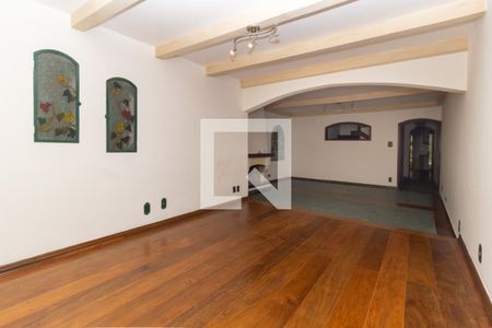 Sala de casa à venda com 4 quartos, 300m² em Jardim da Gloria, São Paulo