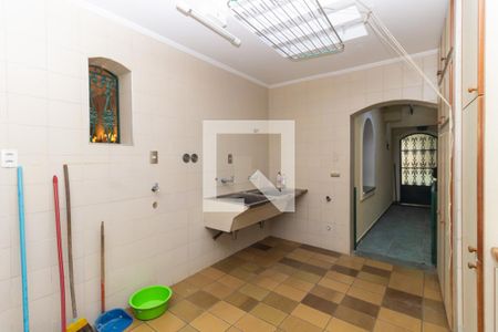 Área de serviço  de casa à venda com 4 quartos, 300m² em Jardim da Gloria, São Paulo