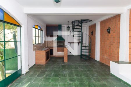 Área externa  de casa à venda com 4 quartos, 300m² em Jardim da Gloria, São Paulo