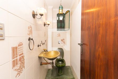 Lavabo  de casa à venda com 4 quartos, 300m² em Jardim da Gloria, São Paulo