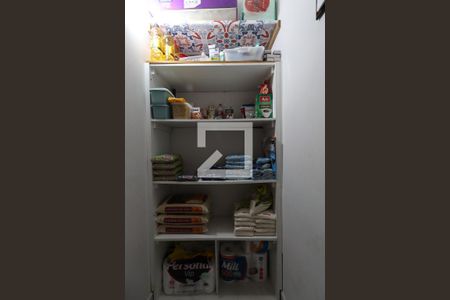 Casa à venda com 250m², 3 quartos e 4 vagasDespensa