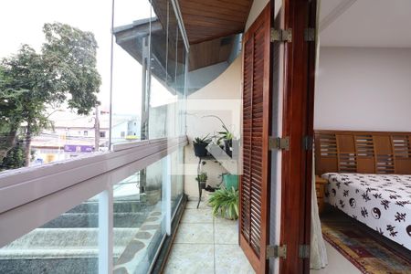 Casa à venda com 250m², 3 quartos e 4 vagasVista da Sacada