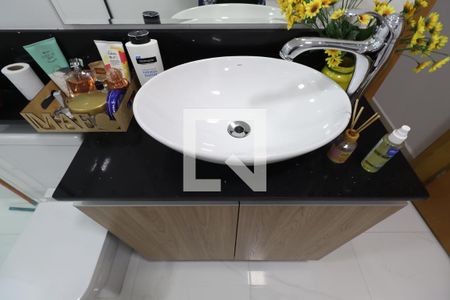 Casa à venda com 250m², 3 quartos e 4 vagasBanheiro - torneira