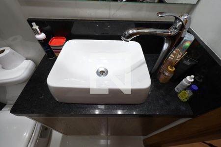 Casa à venda com 250m², 3 quartos e 4 vagasBanheiro - torneira