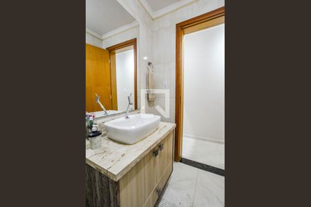 Lavabo de casa para alugar com 3 quartos, 250m² em Parque das Nações, Santo André