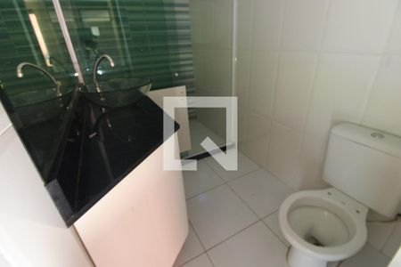 Casa de condomínio para alugar com 90m², 2 quartos e sem vagaBanheiro Social