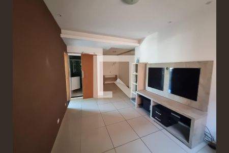Sala  de casa de condomínio para alugar com 2 quartos, 90m² em Piedade, Rio de Janeiro