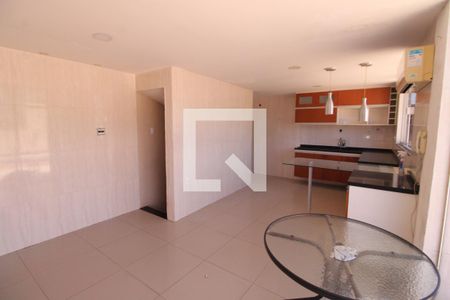 Casa de condomínio para alugar com 90m², 2 quartos e sem vagaCozinha
