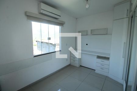 Quarto 1 de casa de condomínio para alugar com 2 quartos, 90m² em Piedade, Rio de Janeiro