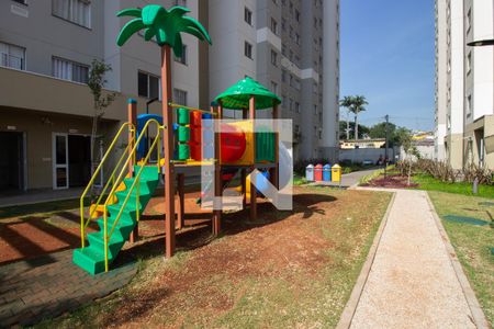 Apartamento à venda com 37m², 2 quartos e sem vagaÁrea Comum - Playground