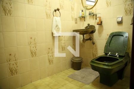 Casa à venda com 364m², 3 quartos e 7 vagasLavabo da Sala 