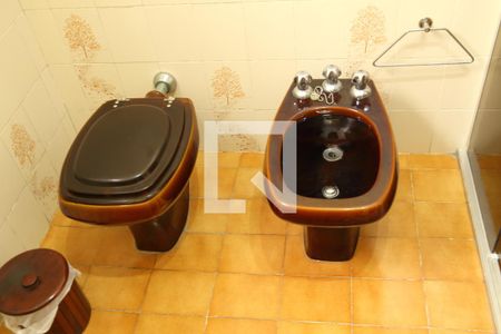 Casa à venda com 364m², 3 quartos e 7 vagasBanheiro 