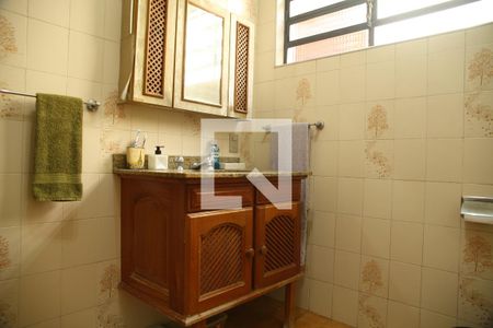 Casa à venda com 364m², 3 quartos e 7 vagasBanheiro 