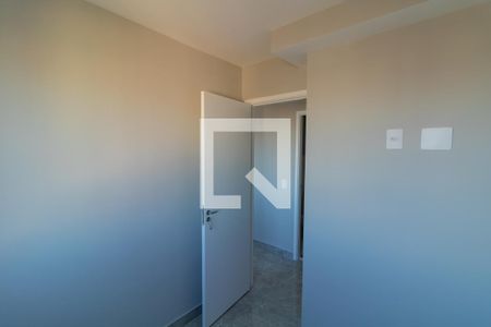 Quarto 1 de apartamento para alugar com 2 quartos, 34m² em Cidade Patriarca, São Paulo