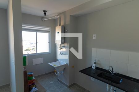 Apartamento para alugar com 34m², 2 quartos e sem vagaCozinha e Área de Serviço