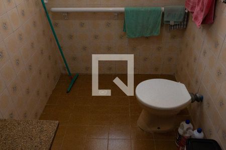 Casa à venda com 269m², 4 quartos e 4 vagasBanheiro