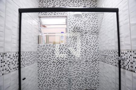 Casa para alugar com 119m², 2 quartos e 2 vagasBanheiro Social