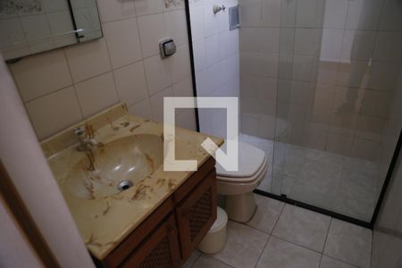 Casa para alugar com 119m², 2 quartos e 2 vagasBanheiro da Suíte