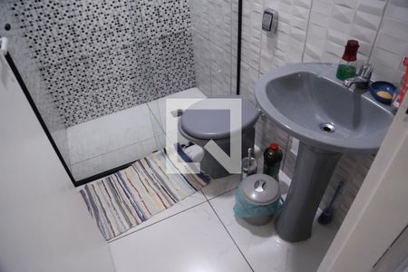 Casa para alugar com 119m², 2 quartos e 2 vagasBanheiro Social