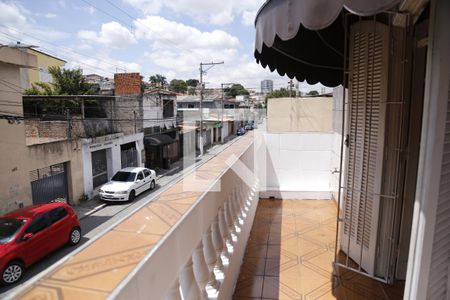 Casa para alugar com 119m², 2 quartos e 2 vagasVaranda