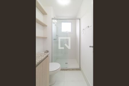 Banheiro de apartamento para alugar com 1 quarto, 41m² em Partenon, Porto Alegre