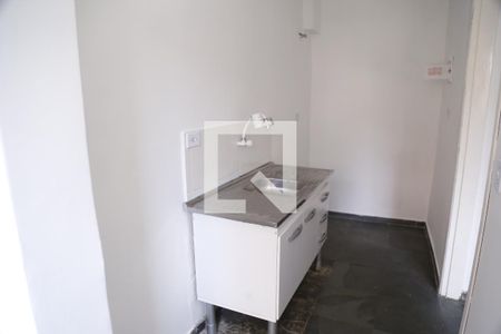 Cozinha de apartamento para alugar com 1 quarto, 30m² em Vila Pereira Barreto, São Paulo